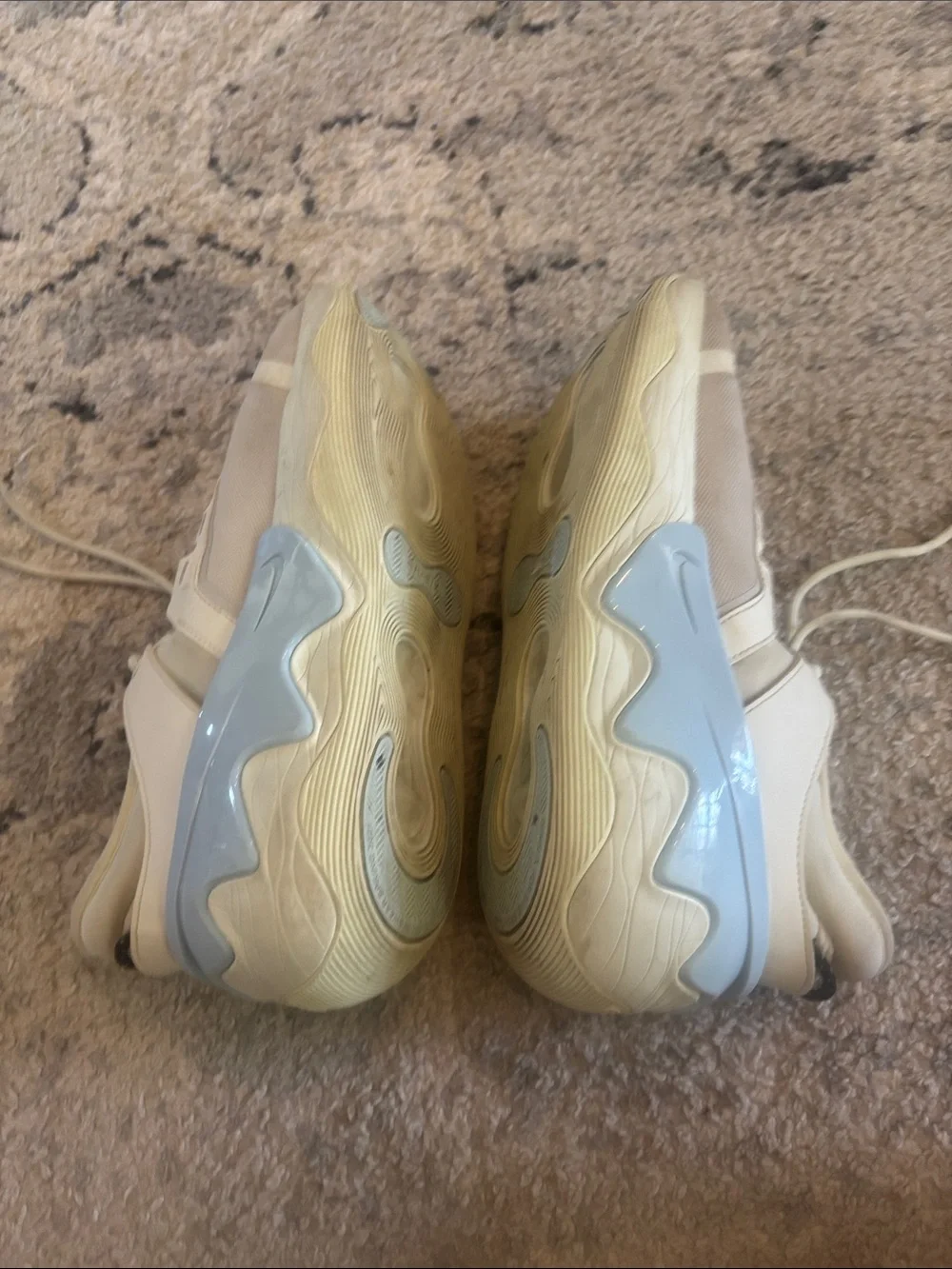 Nike D/MS/X Distorted DNA SE Light Bone Sea Glass Women's Size 8.5